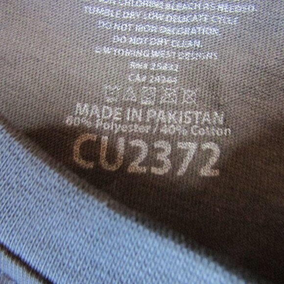 NWOT Cowboy Up Men's XL Short Sleeve Serape Logo Graphic T-Shirt - Gray - Picture 2 of 2